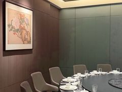 -艳阳天民俗村(公园路店)