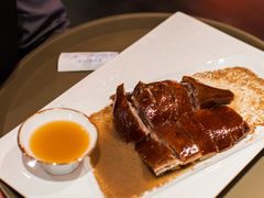招牌深井烧鹅-东富酒家(龙湖西溪天街店)