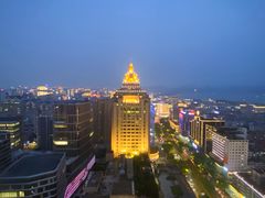 -Hi City·城市之巅