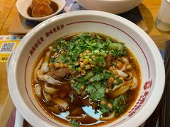 -呷佬·长沙手工米粉(金沙江路店)