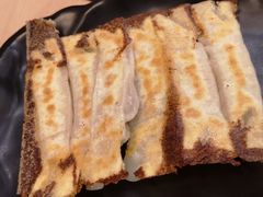 招牌手工原味锅贴-四海游龙(大华店)