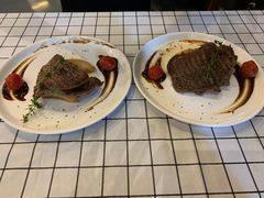 -汽车博物馆主题餐厅