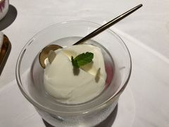杏仁白玉布丁-广舟(千禧店)