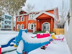 -红黄蓝幼儿园(颐东苑店)