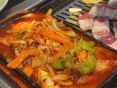 -臻牛烤肉
