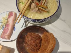 -镇南锅盖面馆(解放路店)