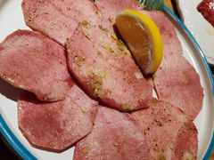 -炼火烤肉店