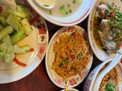 -老方桌烂蹄花川菜馆(九龙坡店)