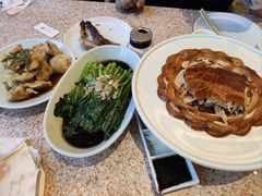 酥不腻烤鸭乳鸭-红樱桃·欢乐餐厅(太原里店)