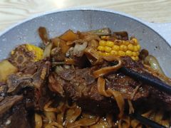 -内蒙焖面大盆骨餐馆(山大路店)