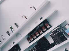 -UNI UNI(环亚凯瑟琳店)