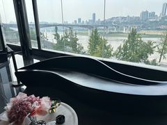 -Yolo私汤温泉设计师酒店(重庆南滨路店)