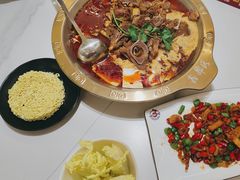 -鑫郭氏·南昌20年大排档·小龙虾羊蝎子(潮阳里店)