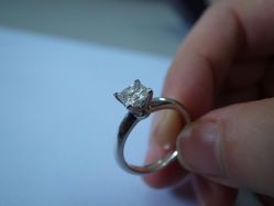 6-威德钻石-克拉钻大本营(南京东路店)