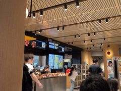 -麦当劳(中山公园龙之梦店)
