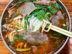 -老味道遵义虾子羊肉粉(兴关路店)