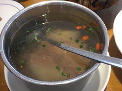 -邻家小馆(银都店)
