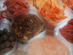 -成都你六姐·牛肉冒菜(上海环宇荟店)