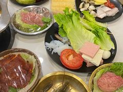-尚品海鲜肥牛自助火锅(湖明店)