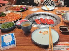 -明洞阿姨·韩式酱蟹烤肉·创意料理(三元桥店)