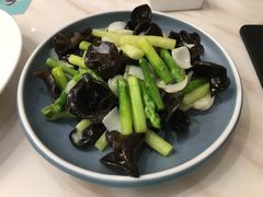 芦笋木耳炒百合-南山鲜虾面·活鲜小馆·海味大连菜(南山总店)