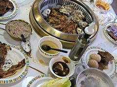 -布罗城堡自助烧烤(鸿通城购物中心店)