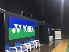 -尤尼克斯羽毛球主题馆