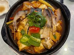 咸鱼炖臭豆腐-镇扬菜馆