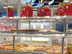 面包甜点陈列柜-好利来(西罗园店)