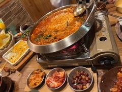 -恩你小木屋·韩式料理(假日广场店)