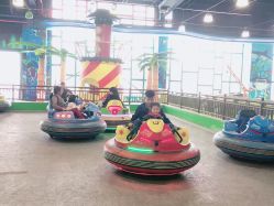 点击看大图 -维佳童话镇演出现场(徐东店)