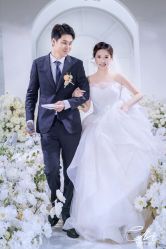 -台湾蔡美月婚纱租赁