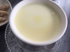 牛奶炖蛋-黄师奶甜品店
