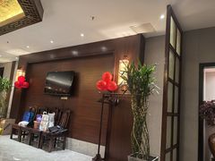 -梅花香里大酒店(郁金香路店)