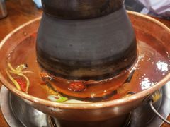 -楼外楼大刀肉传统火锅居(博学路店)