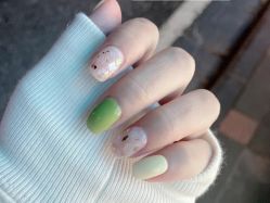 -悦指间美甲美睫