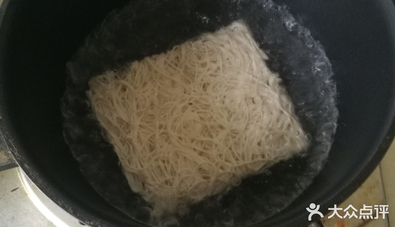 上班族快手早餐之青菜干拌面