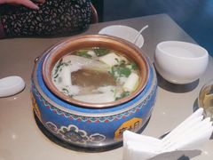 竹荪牛汤锅-享月汤皇·海鲜小火锅·聚会(曲江创意谷店)