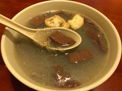 -佬钱湾仔(衣裳街店)