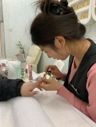 -赢韵美甲美睫瑞士净斑中心