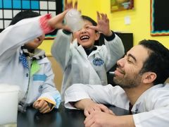 -神奇科学家STEAM科学实验科创赛事机器人编程逻辑思维MadScience(长宁来福士校区)