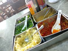 -四川小胡子海鲜(丁村万人海鲜广场店)