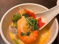 -大头虾越式风味餐厅(光明广场店)
