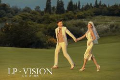 -乐派诗婚纱摄影