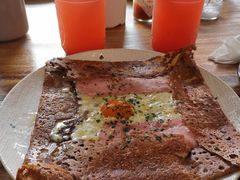 火腿芝士鸡蛋可丽饼-RAC BAR(安福路店)