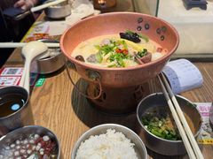 -成都你六姐·牛肉冒菜(城市集市合生汇店)