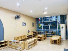 -金点蒙氏国际教育(悠然校区)