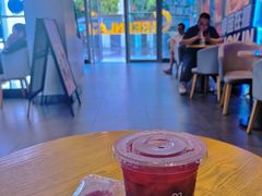 -瑞幸咖啡(杭州绿地中央店)