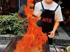 -拈签一笑黄牛肉辣卤串串