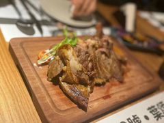 -10號公馆专业果木牛排餐厅